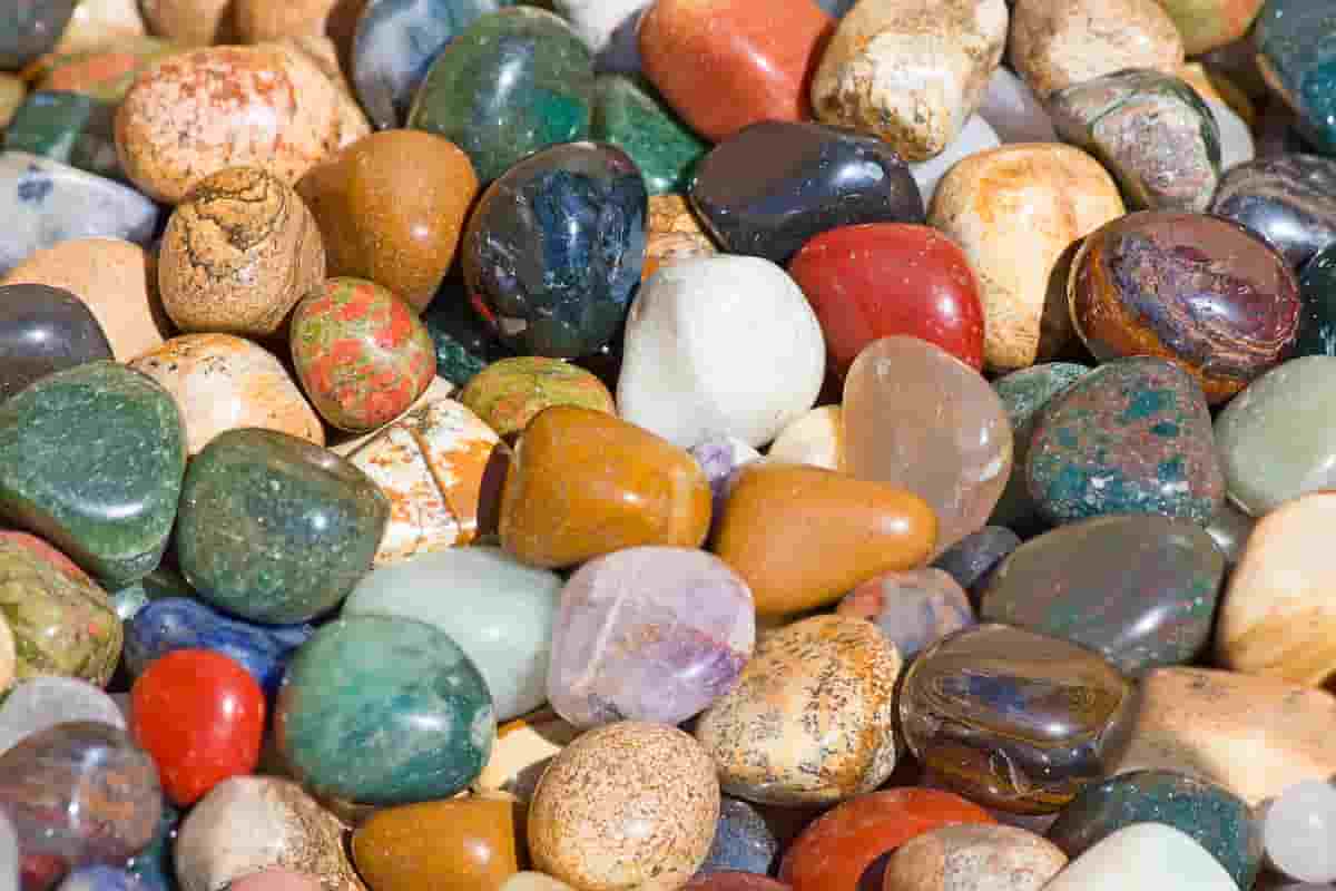 How To Polish Beach Stones Without A Tumbler?