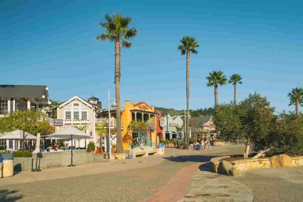 beach towns make it worth living on the beach