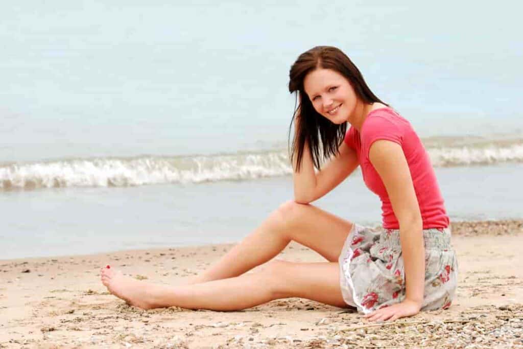 beach outfits can be a simple skirt and blouse