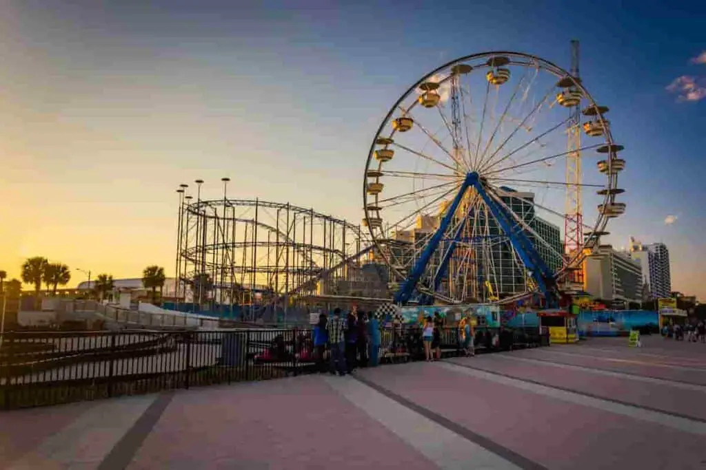 florida beach boardwalks with rides in Daytona