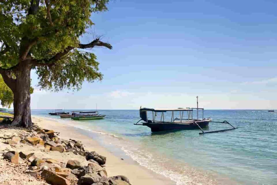 White Rock Beach Philippines- [Amazing Waterpark] Plus List Of Nearby ...