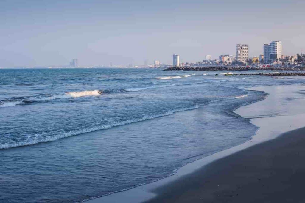 Veracruz Mexico Beaches-Best Exciting Travel and Trip Tips For La Playa
