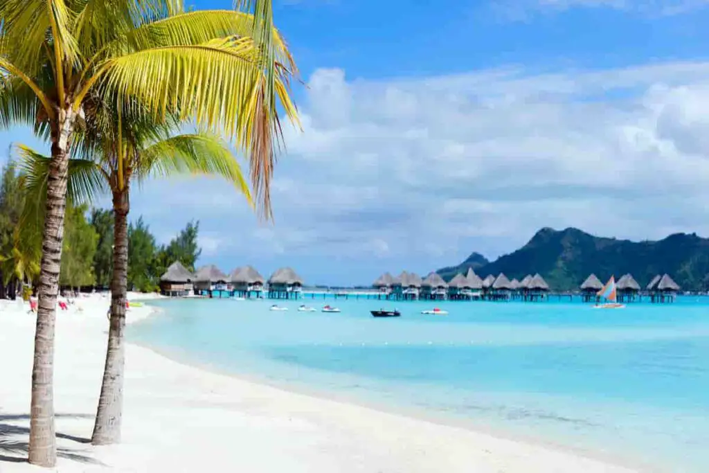 Best Ocean Vacation Spots with Beach - huts in bora bora