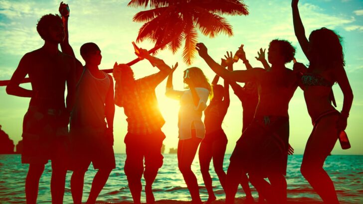 What Fun Activities Do People Do at the Beach? Surprising Games Plus Water Sports!