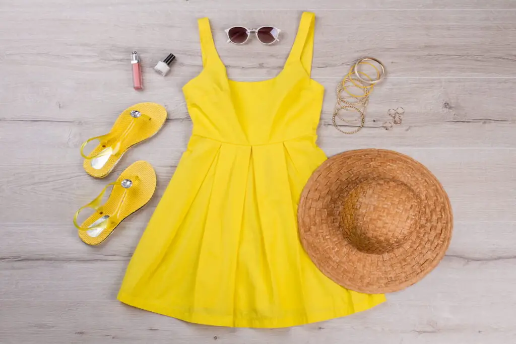Women's simple beach dress outfit with accessories