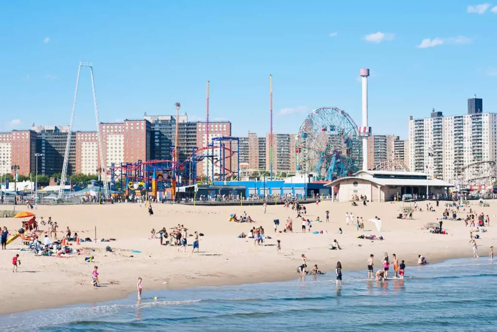 Beach Fun At Coney Island New Yorks Vibrant Summer Paradise
