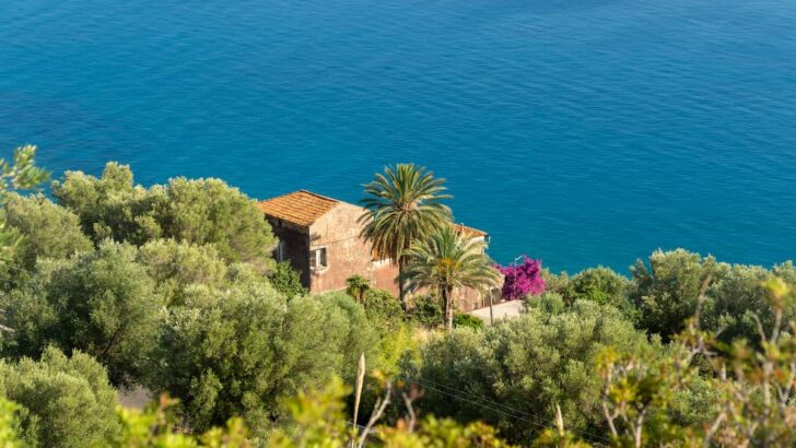 Secret Beaches In Italy 5 Surprisingly Beautiful Spots