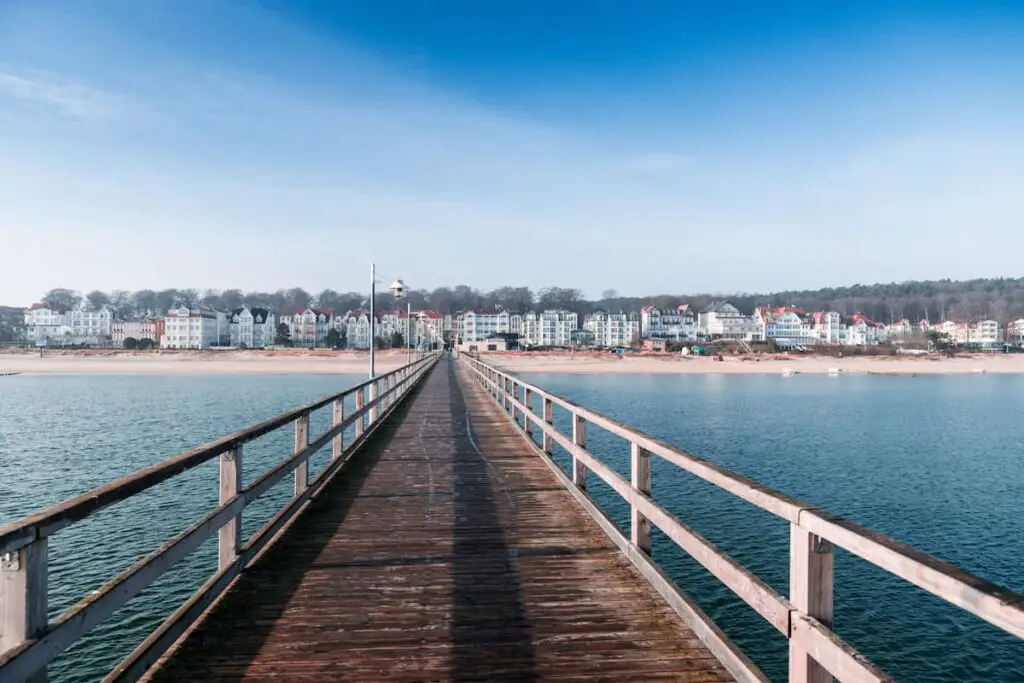 rhode island boardwalk and beaches are beautiful