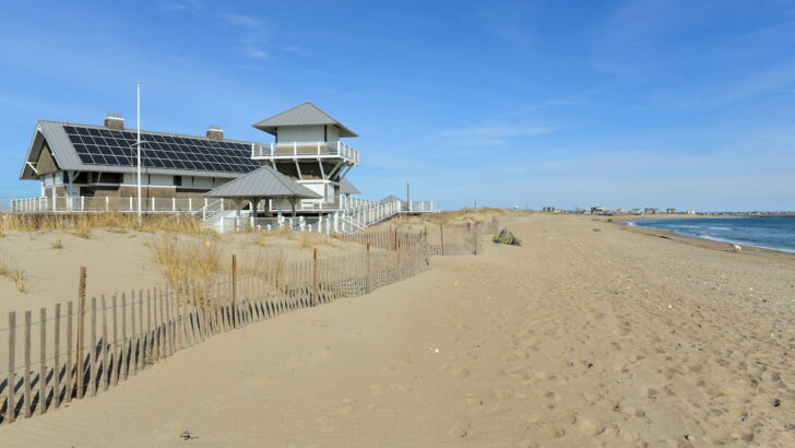 Walk The Planks A Guide To Rhode Islands Most Enticing Boardwalk Beaches