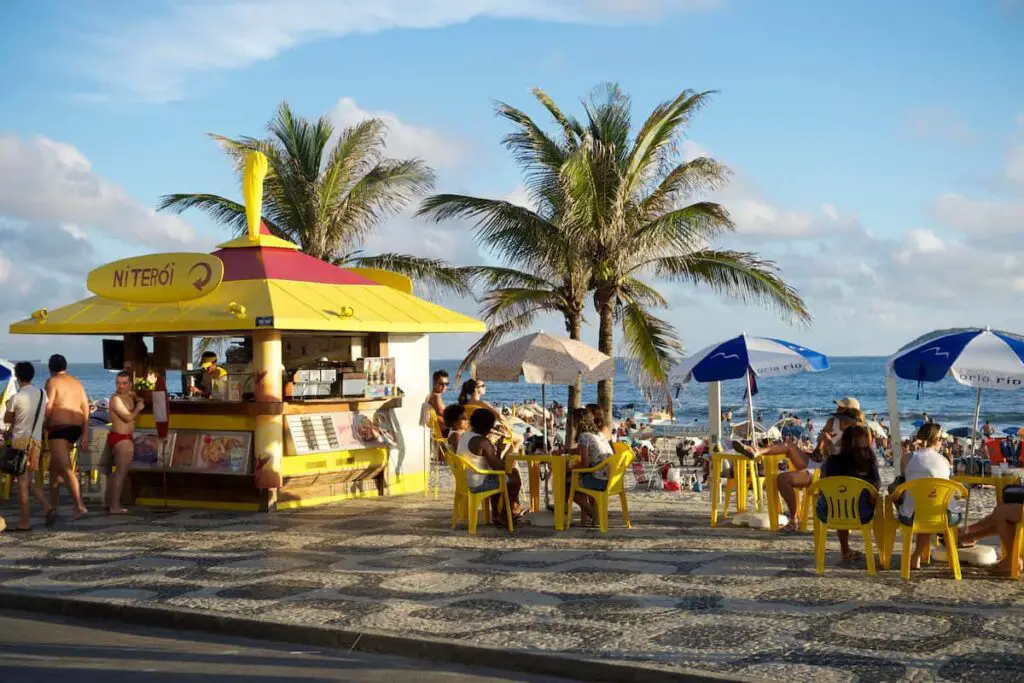 Coastal Cuisine Your Guide To The Best Beach Food Stands