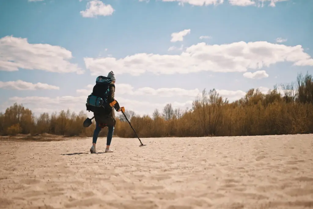 7 Island Beaches For Beachcombing - Treasure Hunting On The Shores Of Paradise