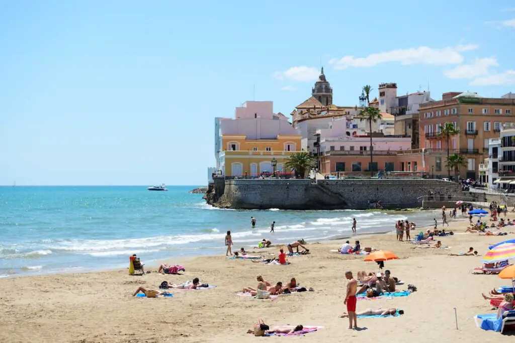 Spains 9 Best Beaches In April- Enjoy Springtime By The Sea
