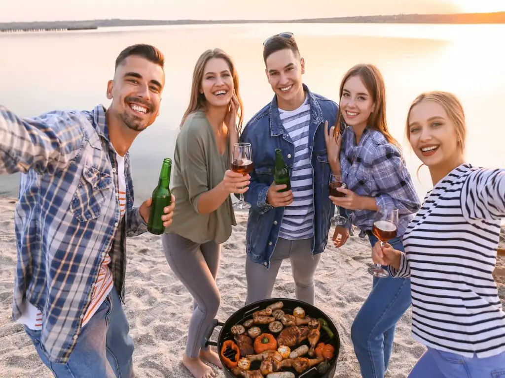 Master The Beach Bbq - 7 Pro Tips For A Successful Cookout