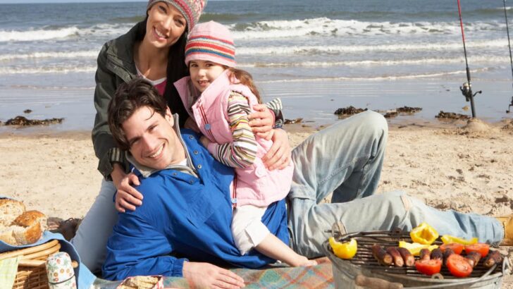 Bonding At The Beach - 7 Family-Friendly BBQ Ideas For Fun In The Sun